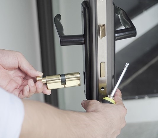 Núi Uốn Mình Trong Chiếc Áo The Xanh: Vẻ Đẹp Xuân Thì Tuyệt Diệu?