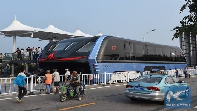 Một Trong Những Biểu Hiện Của Xu Thế Hòa Hoãn Đông Tây Là Gì?