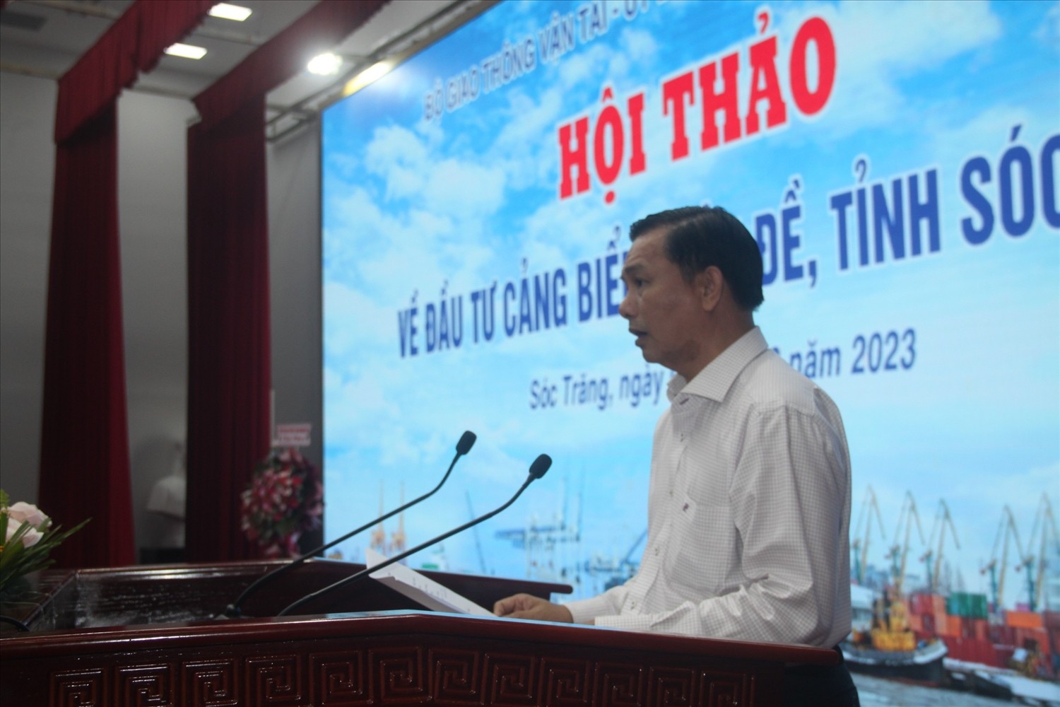 Hno3 + Feo: Phản Ứng, Cơ Chế, Ứng Dụng &amp; Bài Tập Chi Tiết