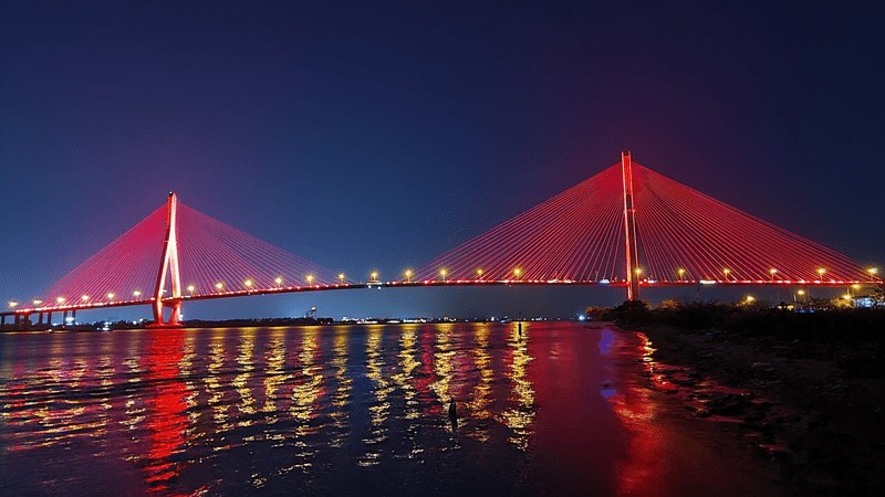 Vẻ đẹp Cầu Cần Thơ