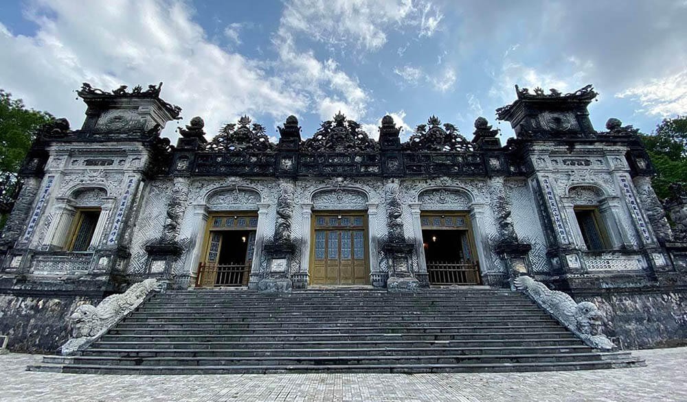 Lăng vua Khải Định