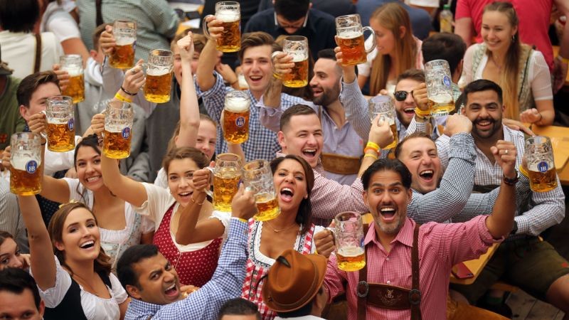 Dậy Mà Đi Tố Hữu: Phân Tích, Ý Nghĩa Và Giá Trị Vượt Thời Gian