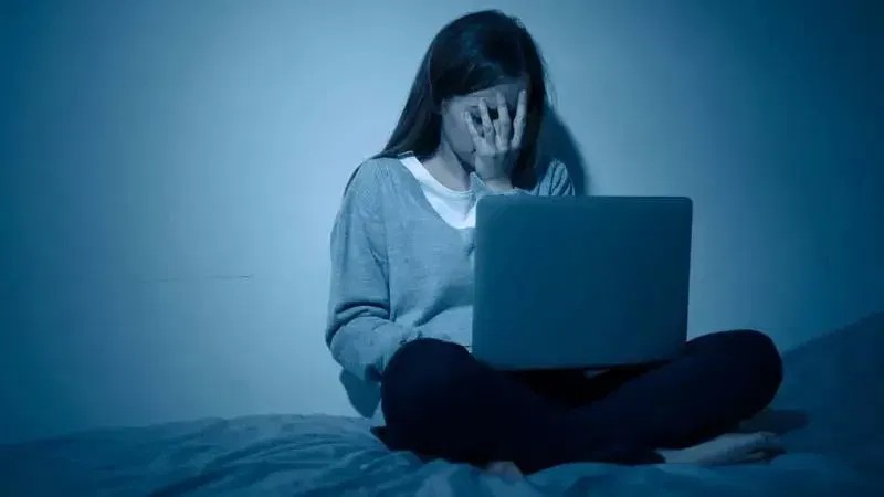 TÄƒng nguy cÆ¡ máº¯c bá»‡nh tráº§m cáº£m, tÃ¢m tháº§n khi bá»‹ táº¥n cÃ´ng máº¡ng