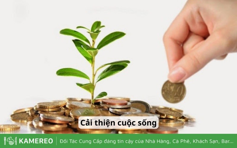 Người Làm Việc Trong Nhà Trồng Trọt Là Ai? Cần Những Gì?