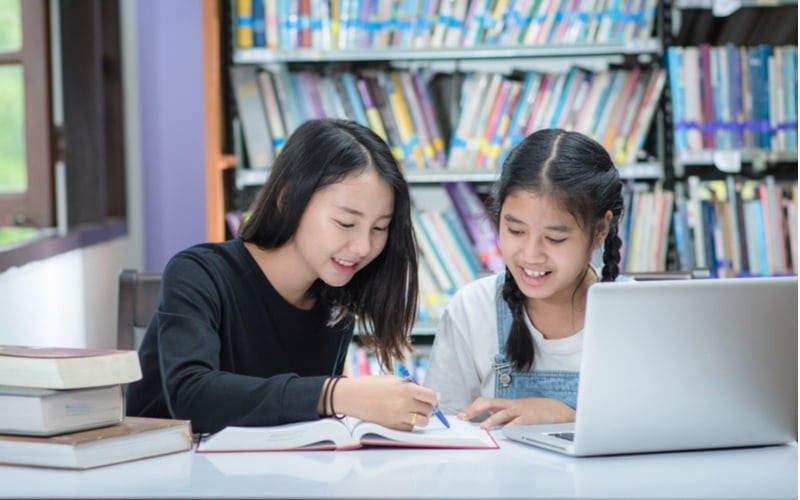 Tỉ Khối Không Khí Là Gì? Cách Tính Và Ứng Dụng Thực Tế Tỉ Khối Không Khí Là Gì? Cách Tính Và Ứng Dụng Thực Tế