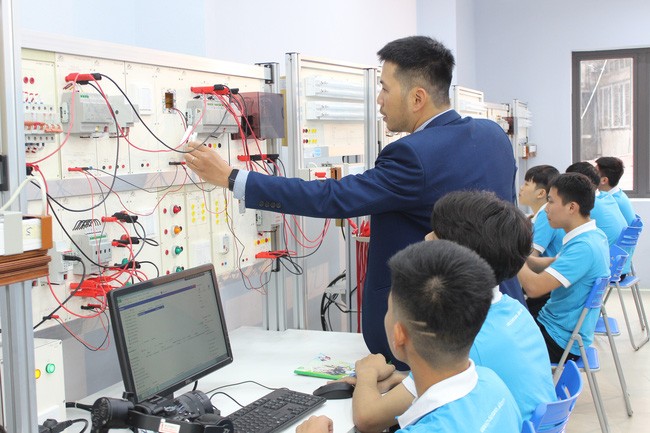 Giống Thuần Chủng Là Gì? Tại Sao Quan Trọng Trong Nông Nghiệp?