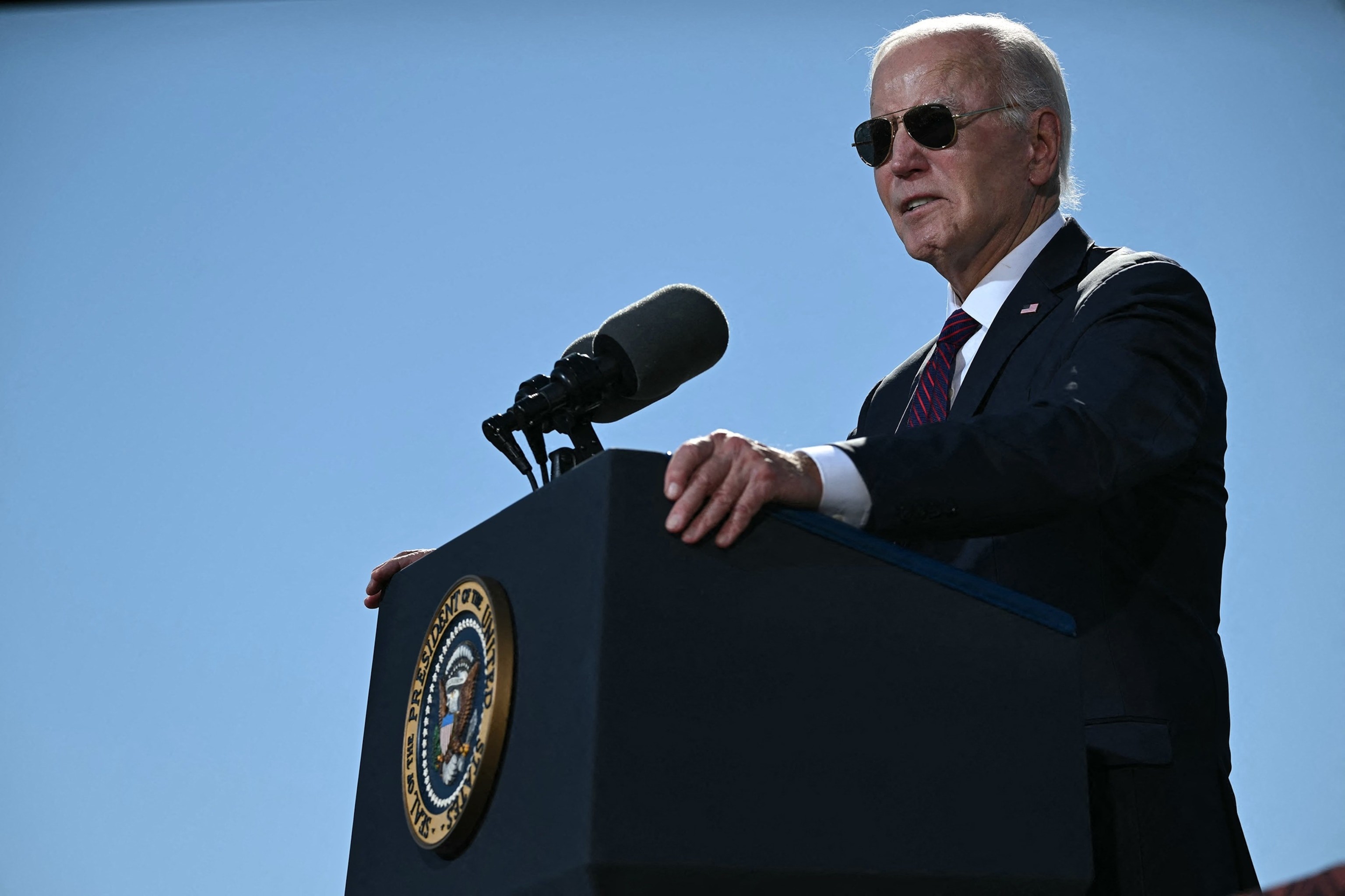 Tổng Thống Biden Xin Lỗi Vì Ép Trẻ Em Bản Địa Vào Trường Nội Trú? Tổng Thống Biden Xin Lỗi Vì Ép Trẻ Em Bản Địa Vào Trường Nội Trú?
